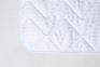 Наматрасник непромокаемый Iglen в микрофибре с резинками по углам 90х200 (90200M) 1