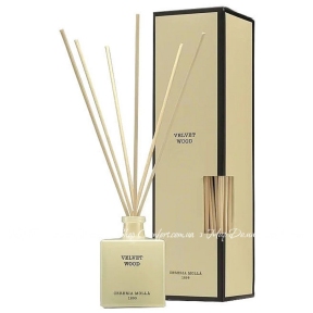 Аромадиффузор Cereria Molla Velvet Wood 100 ml