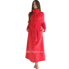Женский теплый халат на пуговицах Shato 1934 красный