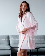 Короткий теплый халат с кружевом Felena 238 Ballet Pink