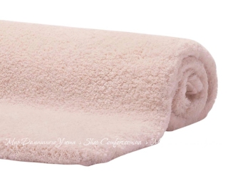 Однотонный коврик с антискользящим покрытием Aquanova Mauro Cameo 60х60