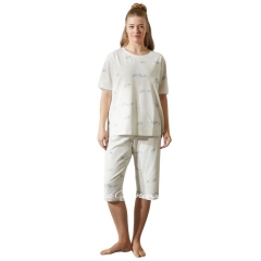 Женская хлопковая трикотажная пижама капри с футболкой Hays 36248
