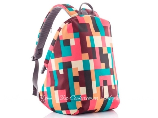 Антикражный городской рюкзак XD Design Bobby Soft P705.867 Art Geometric
